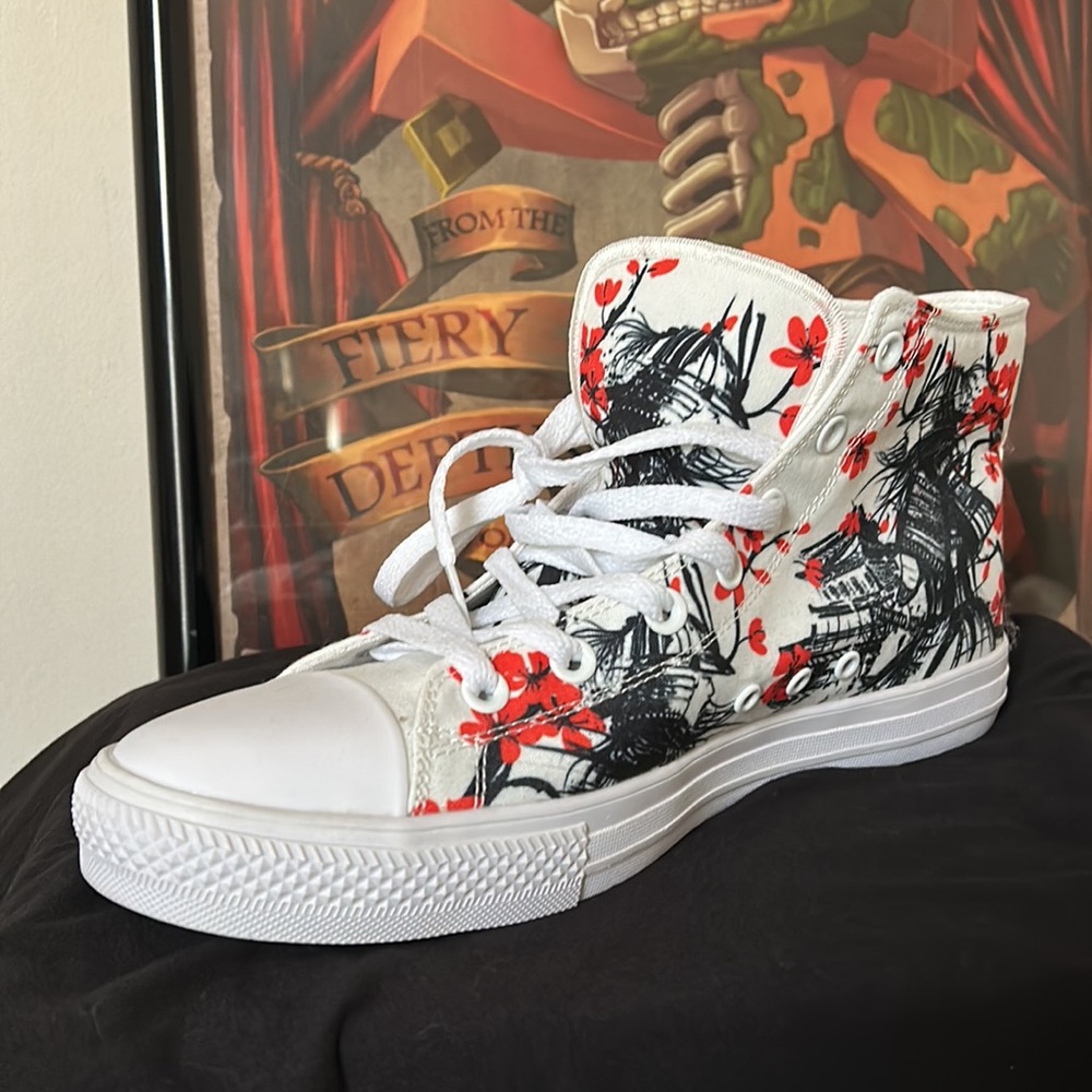 RADD High top shoes